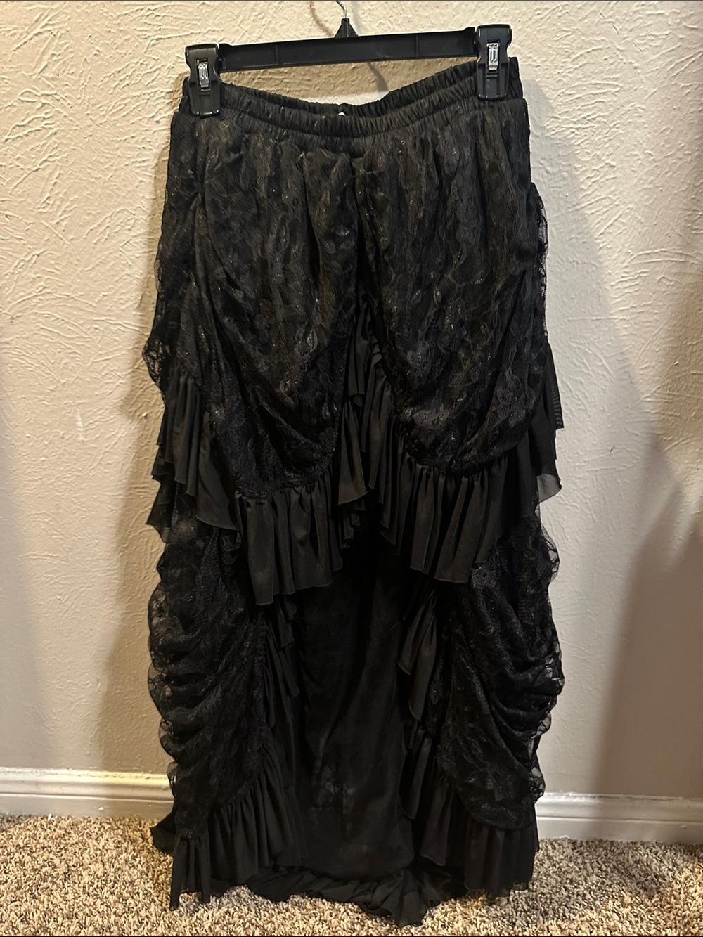Spirit Black Tiered High-Low Ruffled Skirt